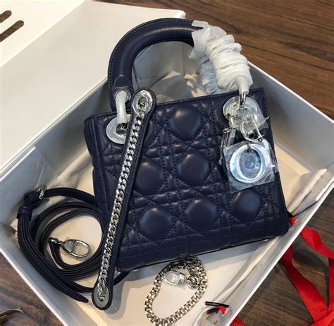 dior uae bags